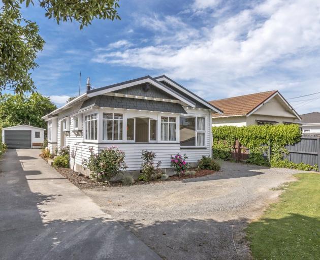 24 Frankleigh St, Somerfield­.
