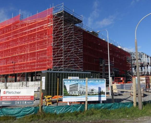 The new hospital being built in Greymouth. Photo: RNZ The new hospital being built in Greymouth. Photo: RNZ