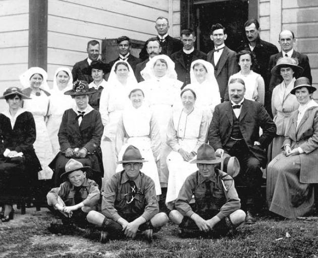 The Eketahuna medical team that battled to save townsfolk during the 1918 influenza epidemic....