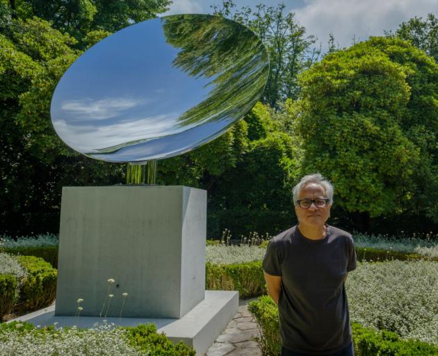 Anish kapoor cheap sky mirror