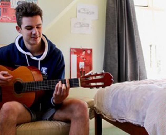 Nathan Harrison (18)