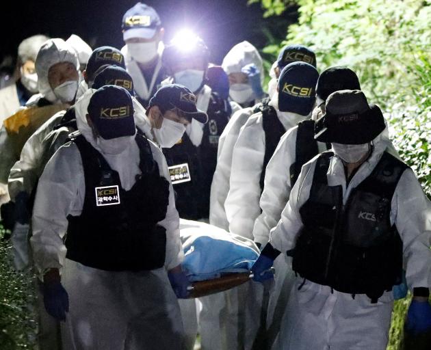 Search operation for Seoul Mayor Park Won-soon in Seoul. Photo: Reuters