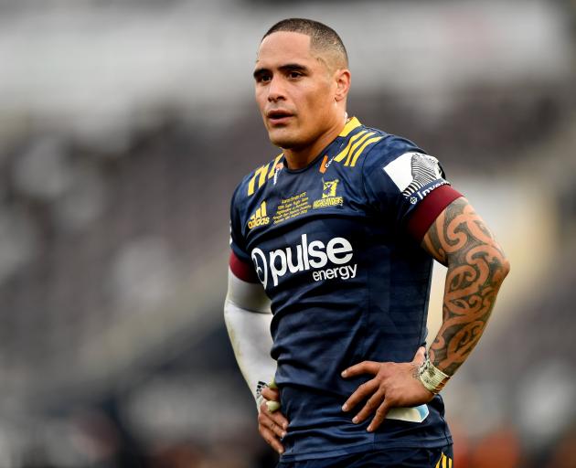 Aaron Smith is the Highlanders’ talisman but he will be on the North side in the inter-island...