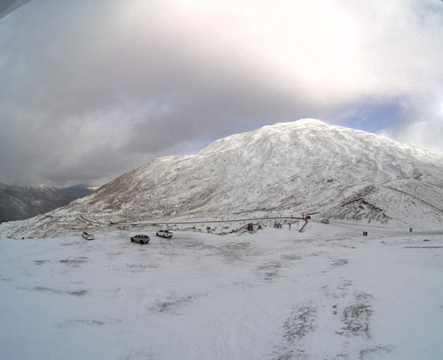 The summit webcam shows the wintry conditions of the Crown Range road this morning. Photo: MetService The summit webcam shows the wintry conditions of the Crown Range road this morning. Photo: MetService