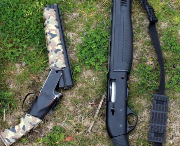 Firearms recovered at a Lake Hawea property. PHOTO: NZ POLICE

