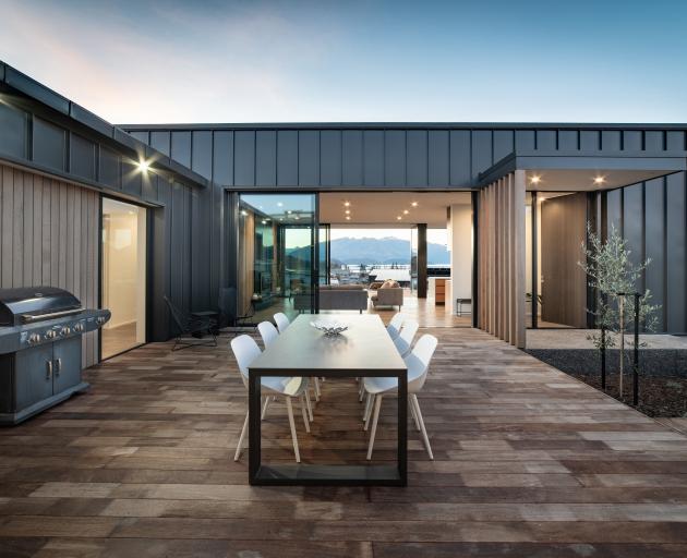 Pete Barham’s Wanaka House capitalises on its location to get the best out of its space at any...