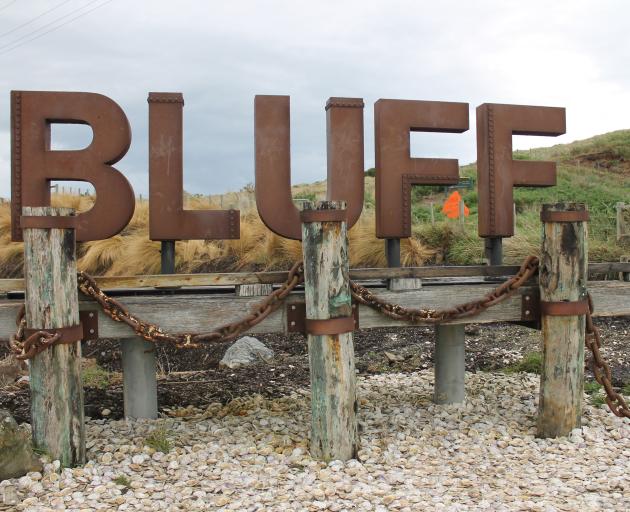 Bluff sign on Ocean Beach Rd. Photo: Allied Press