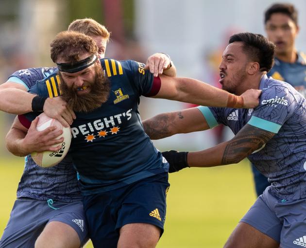  Coltman breaks through the Bulls defence in 2019.