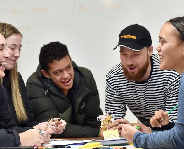 Shelby Rupa-Hayward (left) , Brooke Woodford, Dillique Brown, Angus Pauley (tutor), Bubba Jessop ...
