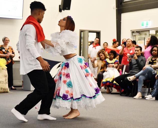 Cristian Araujo Riascos and Audry Yuneidy Medina Osorio perform at the event. PHOTOS: LAURA SMITH.