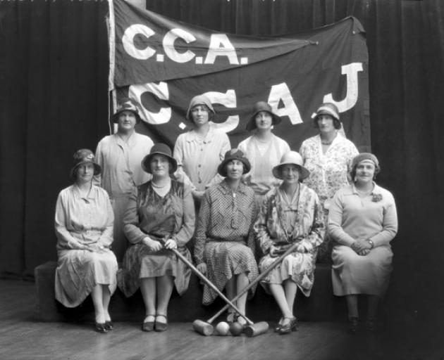 Cashmere Ladies Croquet Club (1930). Photo: Canterbury Museum, 1980.175.96