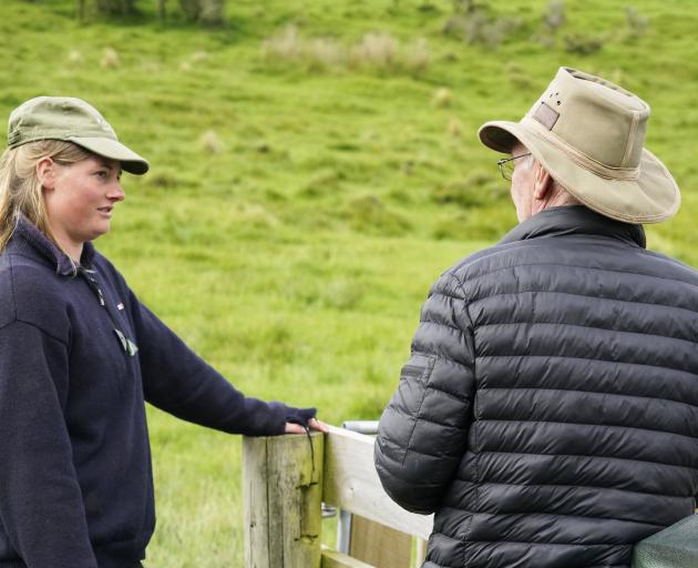 Iris Brugman gets advice from mentor Russell Peek.

