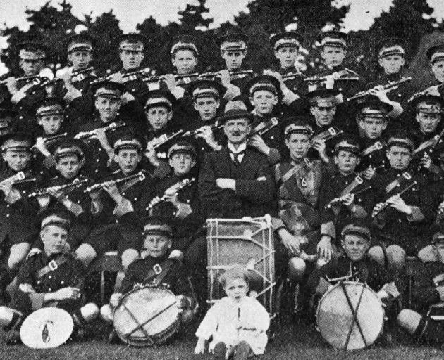 North East Valley School fife and drum band. — Otago Witness, 6.12.1921