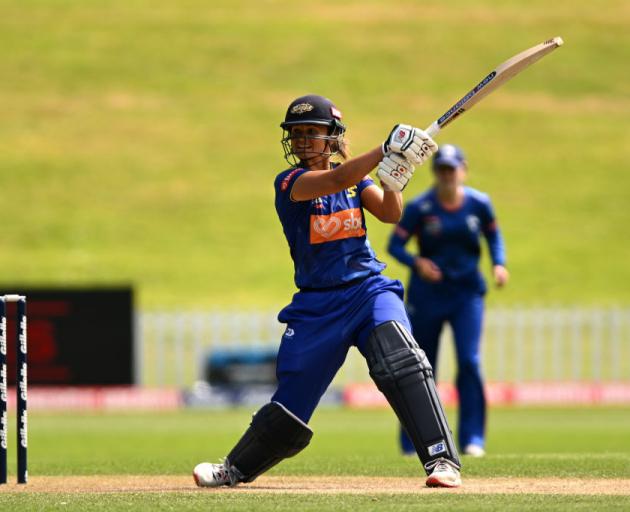 Suzie Bates plays a shot on the way to 75 for the Otago Sparks against the Auckland Hearts in...