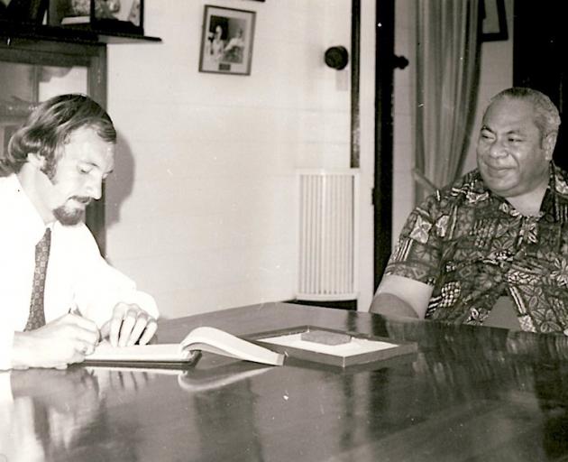 Neville Peat interviews King Taufa’ahau Tupou IV.