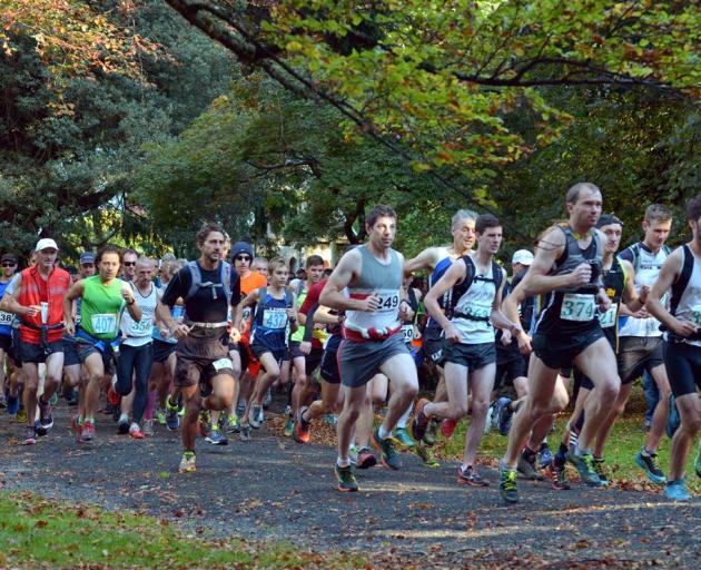 Competitors in the Three Peaks race leave Chingford Park yesterday morning. Photo by Gerard O'Brien.