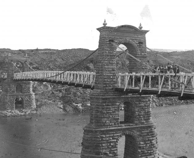 Alexandra Bridge with coach, 1880s, by Burton Brothers photographers, of Dunedin. PHOTO: MUSEUM...