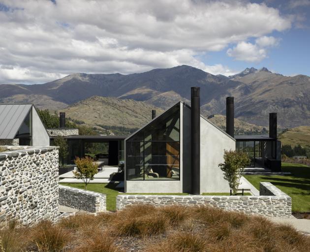 "Terrace Edge". PHOTO: SIMON DEVITT
