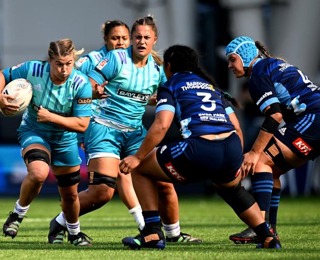 Kendra Reynolds of Matatū charges forward. Photo: Getty Images