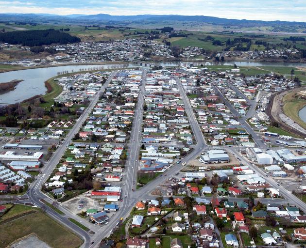 Balclutha aerial looking North down Clyde st towards the Clutha river. PHOTO: ODT FILES