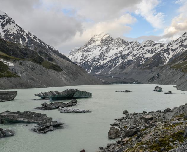 Icebergs in Tasman Glacier Lake. File photo: Getty Images