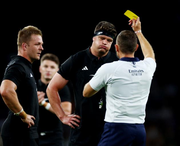 Scott Barrett is ordered off. Photo: Reuters 