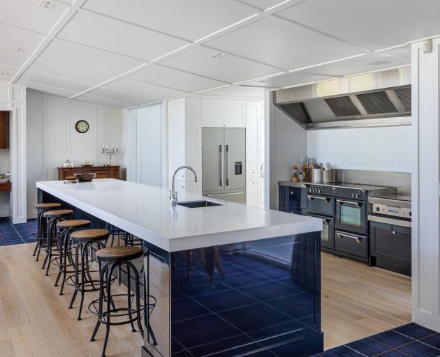 Invercargill kitchen by Margaret Young of Margaret Young Designs, Invercargill