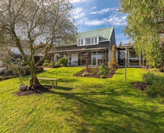 Owner-occupiers showed plenty of interest in the home on Dyers Pass Road that had been owned by...