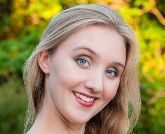 Soprano soloist Elizabeth Mandeno