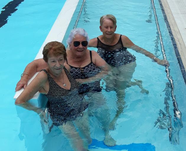 Enjoying the new Ida MacDonald Roxburgh Poll are (from left): Wendy McLennan, of Lincoln, Deanna...