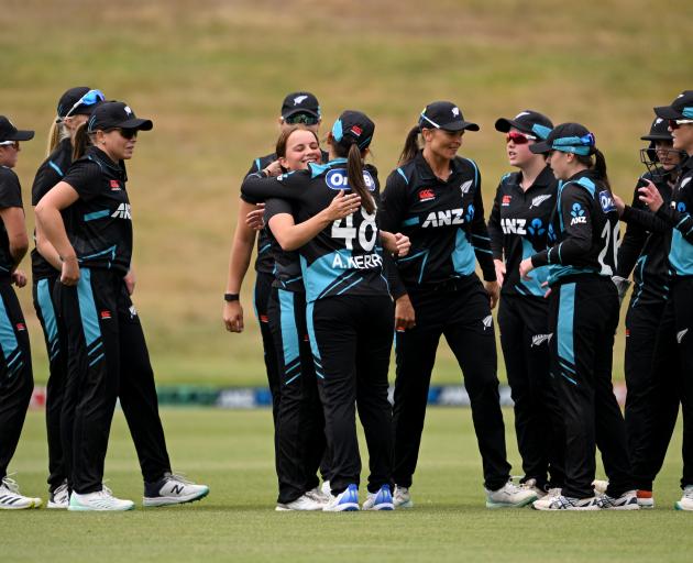 White Ferns celebrate a wicket. Photo: Getty Images