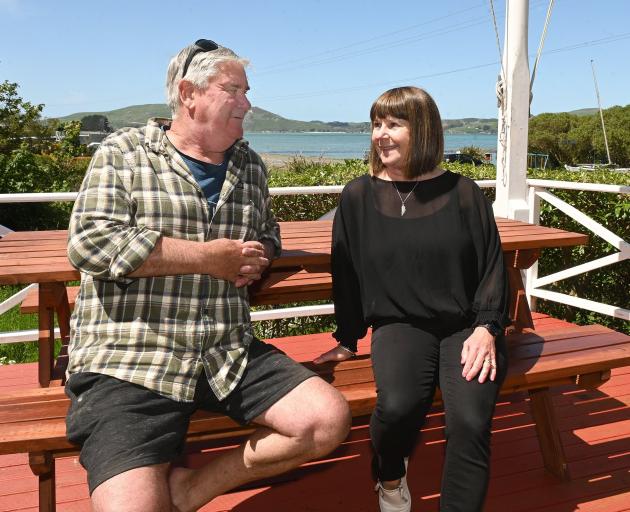 Murray and Mandy Thomas.