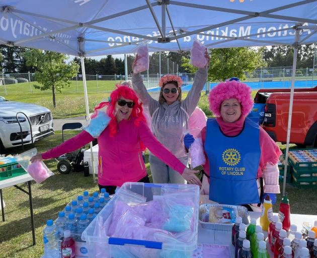 Gabrielle Sullivan, Paige Sullivan and Sheri Gatehouse ran a Rotary fundraising stall at the...