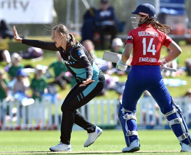Bates appeals for lbw while watched by Maia Bouchier. PHOTO: PETER MCINTOSH