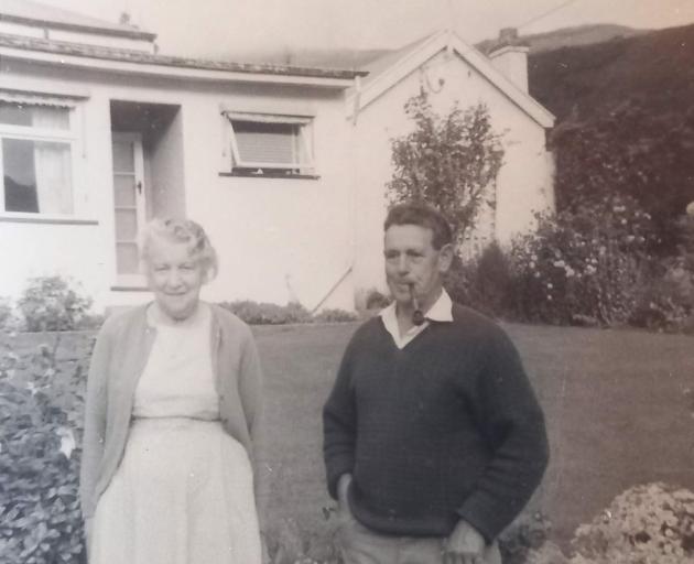 Robert Steel Hay was among the first few generations of the Hay family to farm at Pigeon Bay. The...