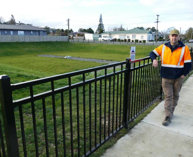 Abernethy Contracting owner-operator Craig Abernethy has called a recent Gore District Council...