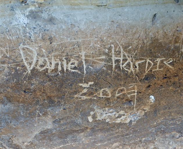 An example of the vandalism.