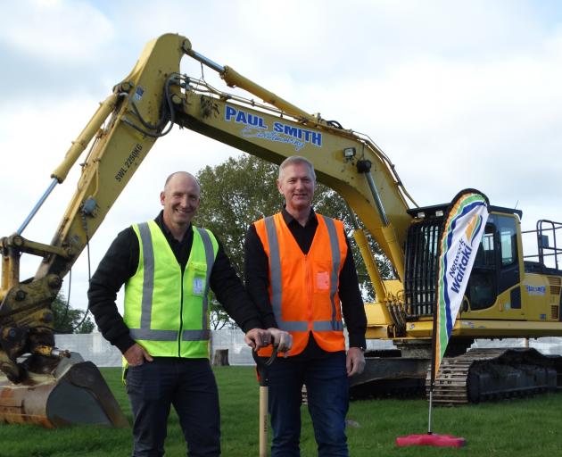 Apollo Projects South Island regional manager Gerry Sullivan (left) and Waitaki District Mayor...