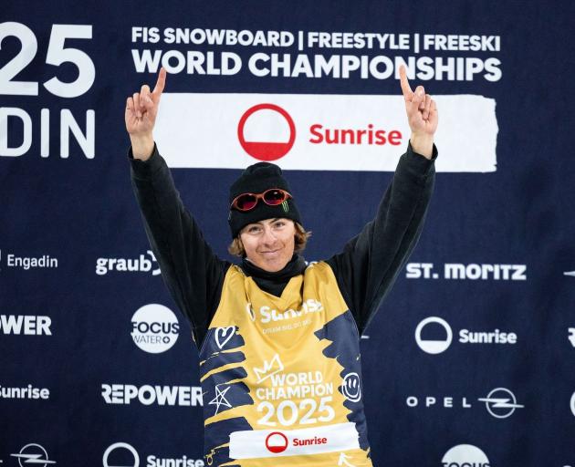 Luca Harrington. PHOTO: MIHA MATAVZ/FIS PARK AND PIPE
