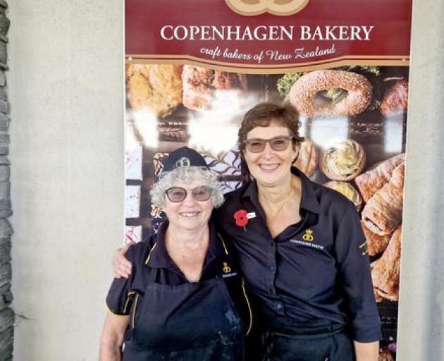 Ngaire with bakery co-owner Donna Thomsen. PHOTO: DYLAN SMITS