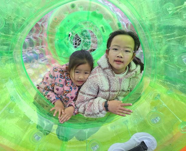 REPORT & PHOTOS: NINA TAPU