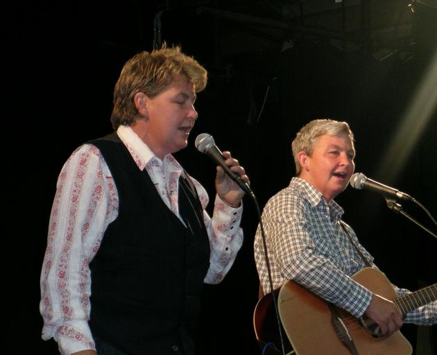 The Topp Twins perform at the Gore Town & Country Club in 2008. PHOTO: THE ENSIGN FILES