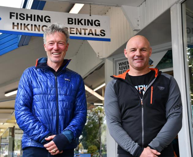 John Knight (left) and Darren Grimmett