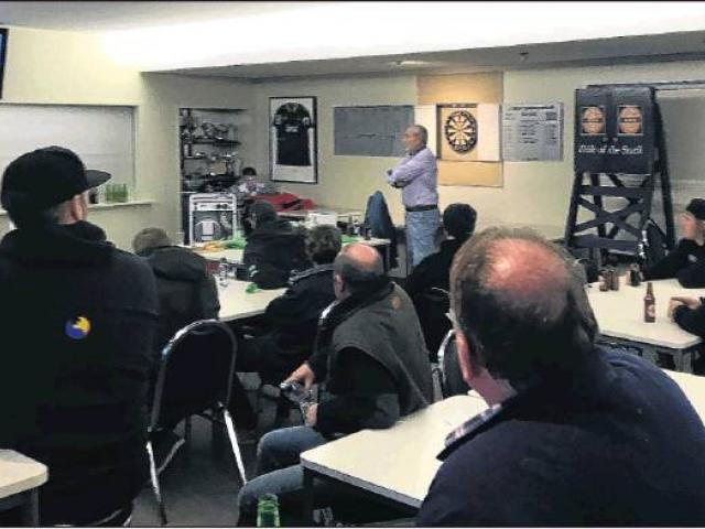 Grant Vortex condensing boiler inventor Stephen Grant addressing Dunedin plumbers last Monday.