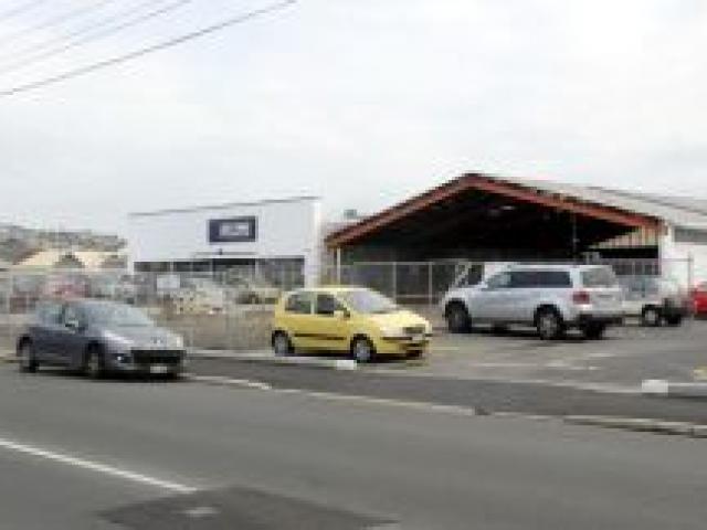 The site of a proposed office and retail development in Macandrew Rd. Photo by Gregor Richardson. The site of a proposed office and retail development in Macandrew Rd. Photo by Gregor Richardson.