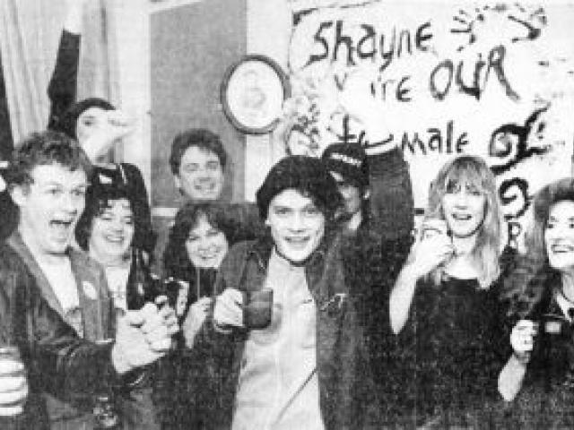 Supporters celebrate with Shayne Carter his success as a male vocalist of the year finalist in 1994. Photo by ODT.