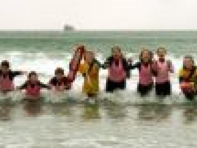 Dunedin children have been making the most of a free holiday programme run by the Warrington Surf Lifesaving Club at Warrington Beach. Photo by Stephen Jaquiery. Dunedin children have been making the most of a free holiday programme run by the Warrington Surf Lifesaving Club at Warrington Beach. Photo by Stephen Jaquiery.