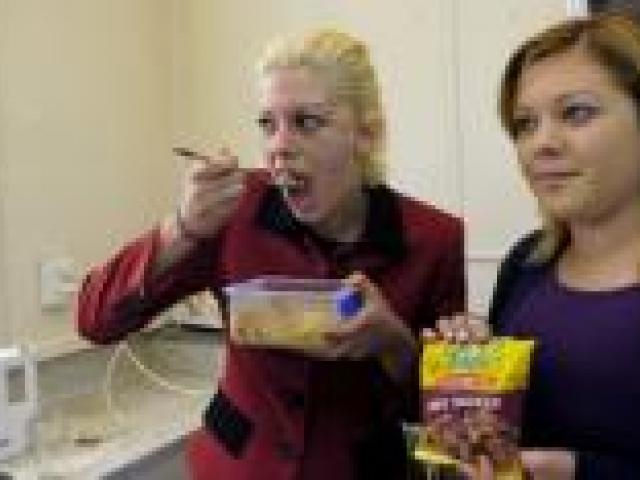 Eating lunch in thier flat are second year students Jessica Bowden (left) and Josie Marsic. Photo by Jane Dawber. Eating lunch in thier flat are second year students Jessica Bowden (left) and Josie Marsic. Photo by Jane Dawber.