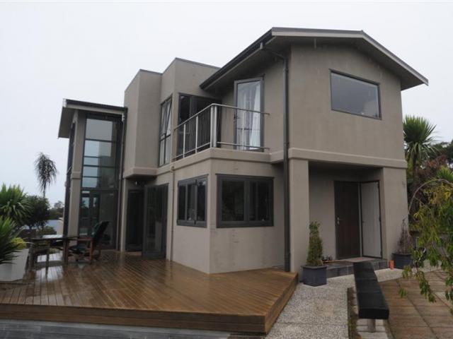 The leaky home in Leithton Close, in the Dunedin suburb of Glenleith. Photo by Peter McIntosh.