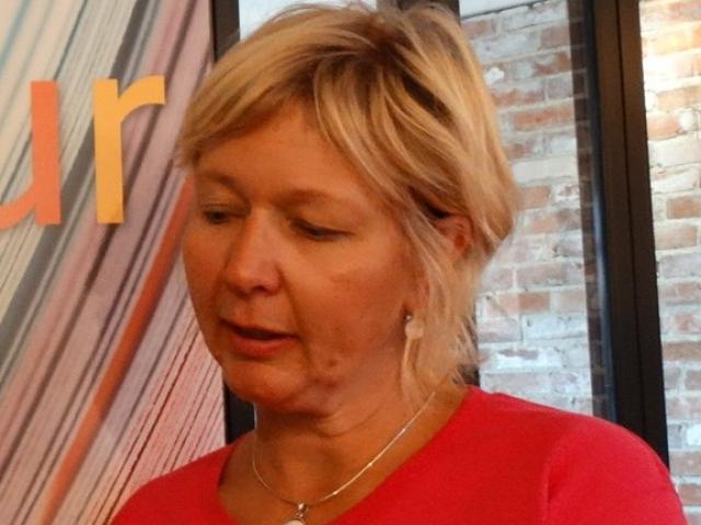 Lindsey Schofield.